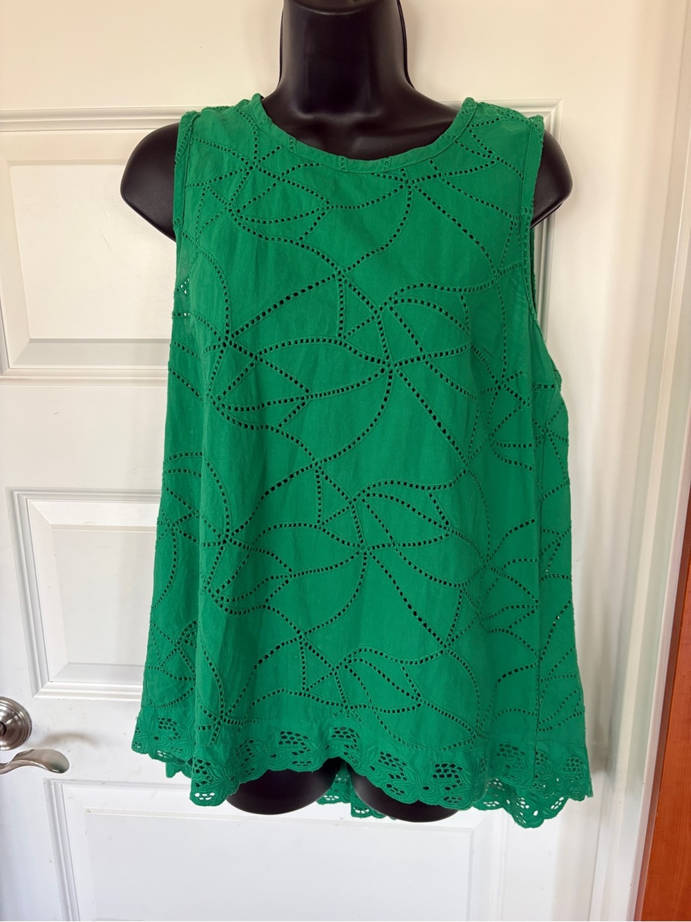 Sleeveless Green Eyelet Tank Top from Cabi